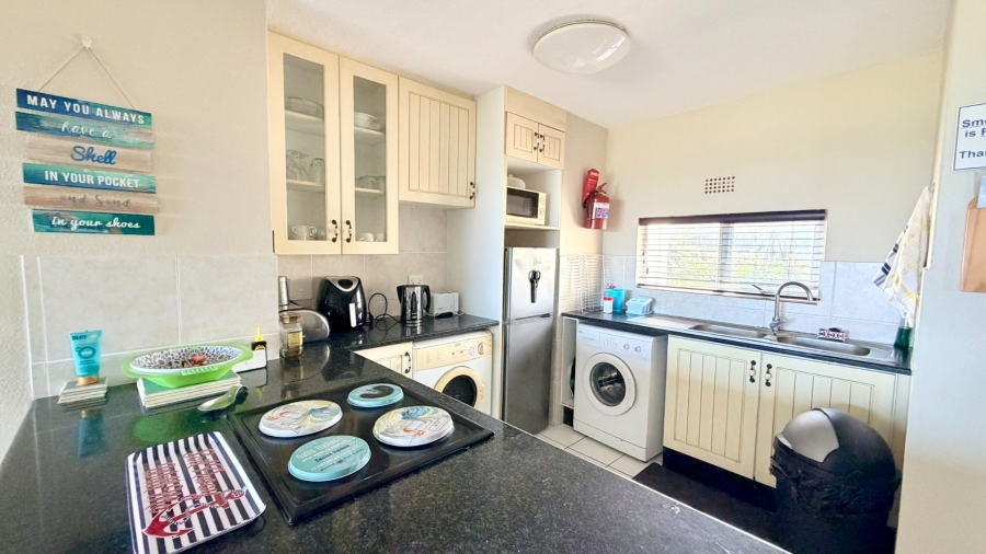 2 Bedroom Property for Sale in Uvongo KwaZulu-Natal