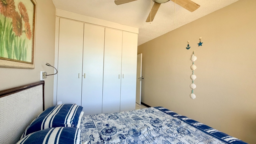 2 Bedroom Property for Sale in Uvongo KwaZulu-Natal