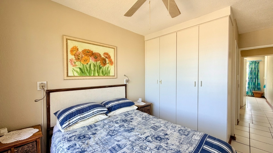 2 Bedroom Property for Sale in Uvongo KwaZulu-Natal