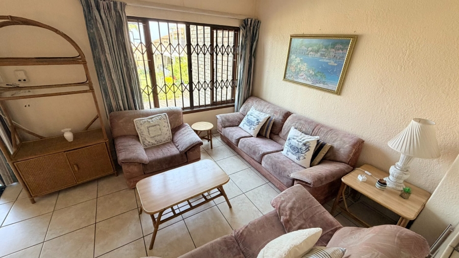 3 Bedroom Property for Sale in Uvongo KwaZulu-Natal
