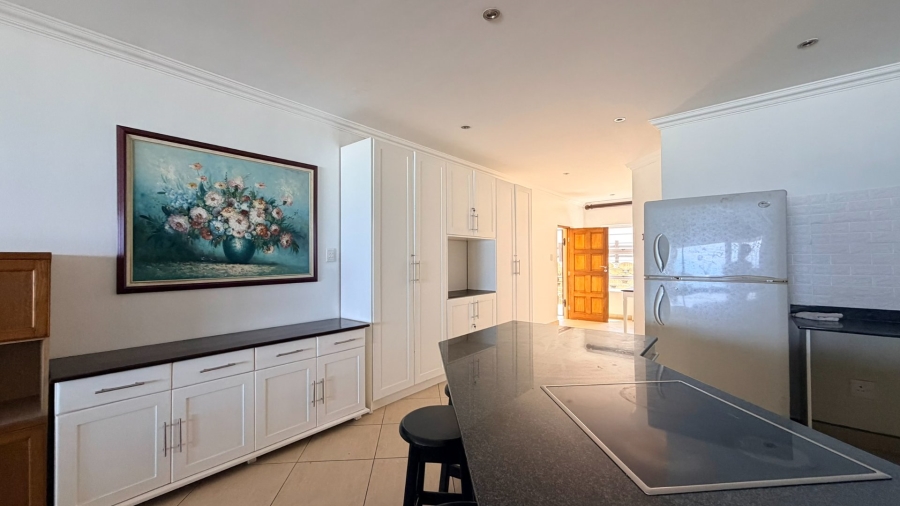 3 Bedroom Property for Sale in Uvongo KwaZulu-Natal