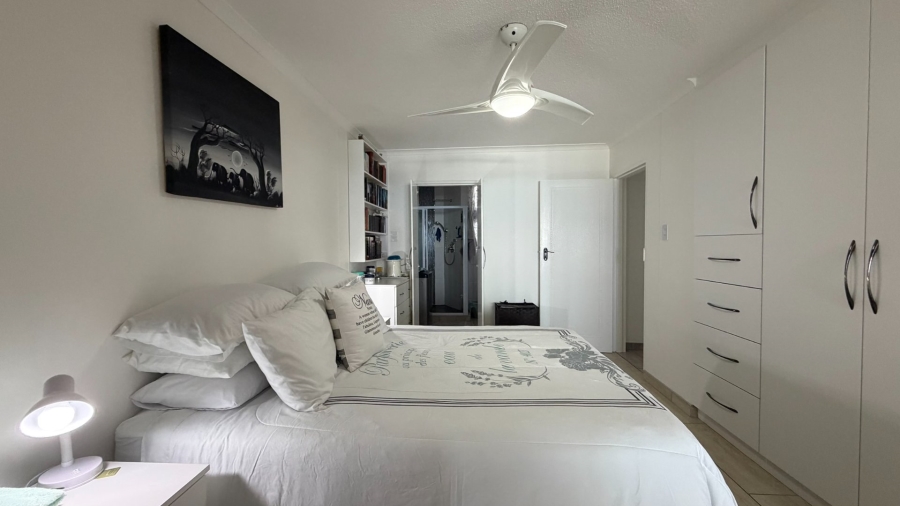 3 Bedroom Property for Sale in Uvongo KwaZulu-Natal