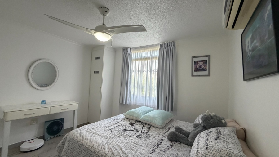 3 Bedroom Property for Sale in Uvongo KwaZulu-Natal