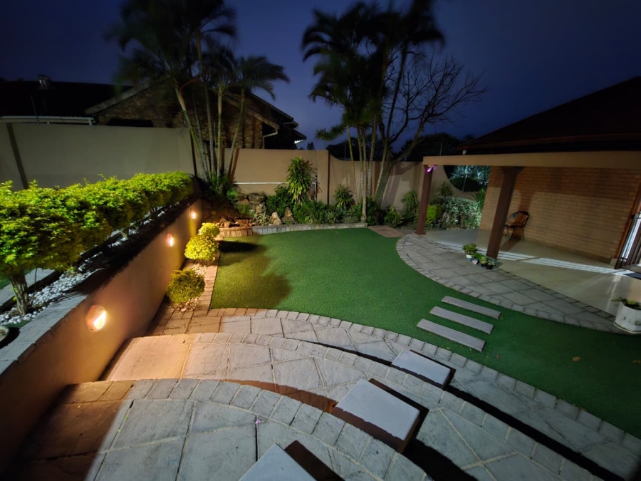 4 Bedroom Property for Sale in St Michaels On Sea KwaZulu-Natal