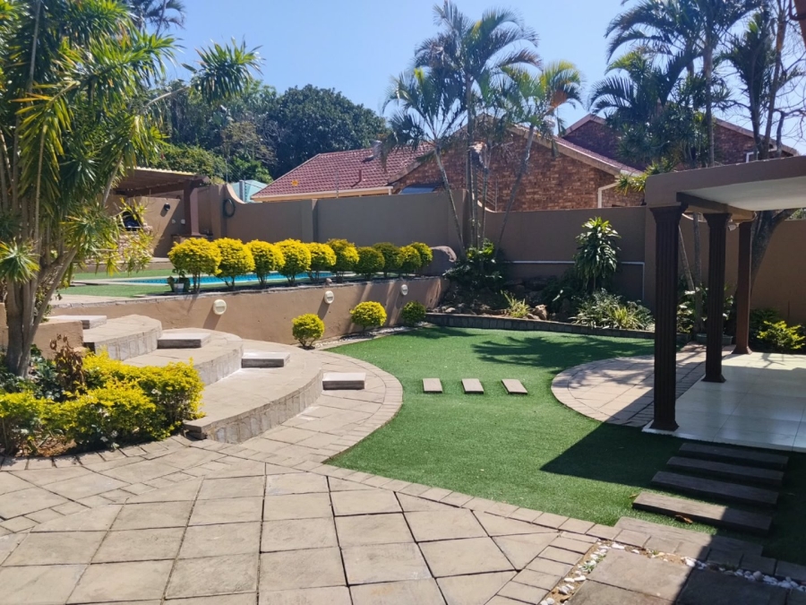 4 Bedroom Property for Sale in St Michaels On Sea KwaZulu-Natal