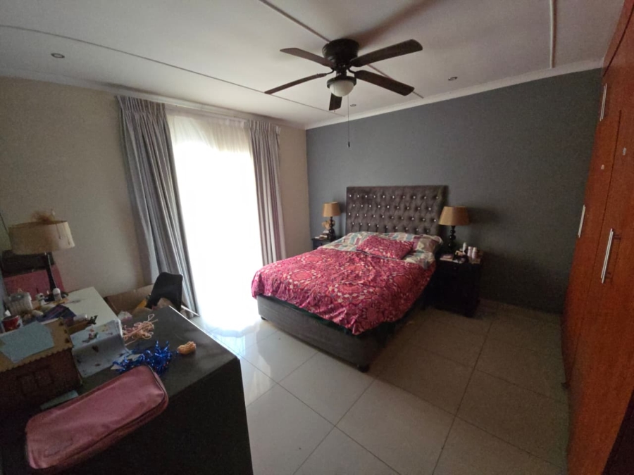 4 Bedroom Property for Sale in St Michaels On Sea KwaZulu-Natal