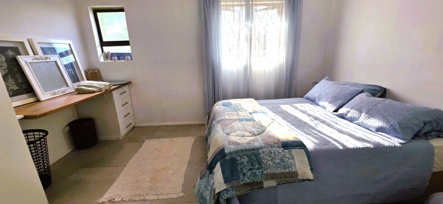 To Let 2 Bedroom Property for Rent in Umtentweni KwaZulu-Natal