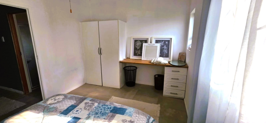 To Let 2 Bedroom Property for Rent in Umtentweni KwaZulu-Natal
