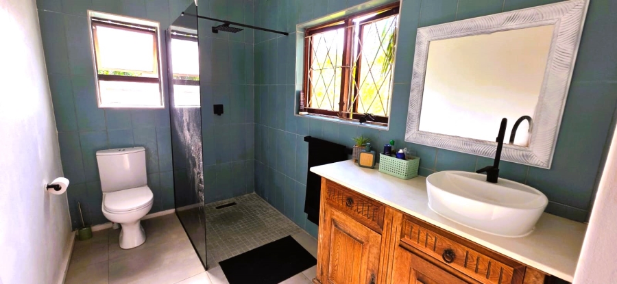 To Let 2 Bedroom Property for Rent in Umtentweni KwaZulu-Natal