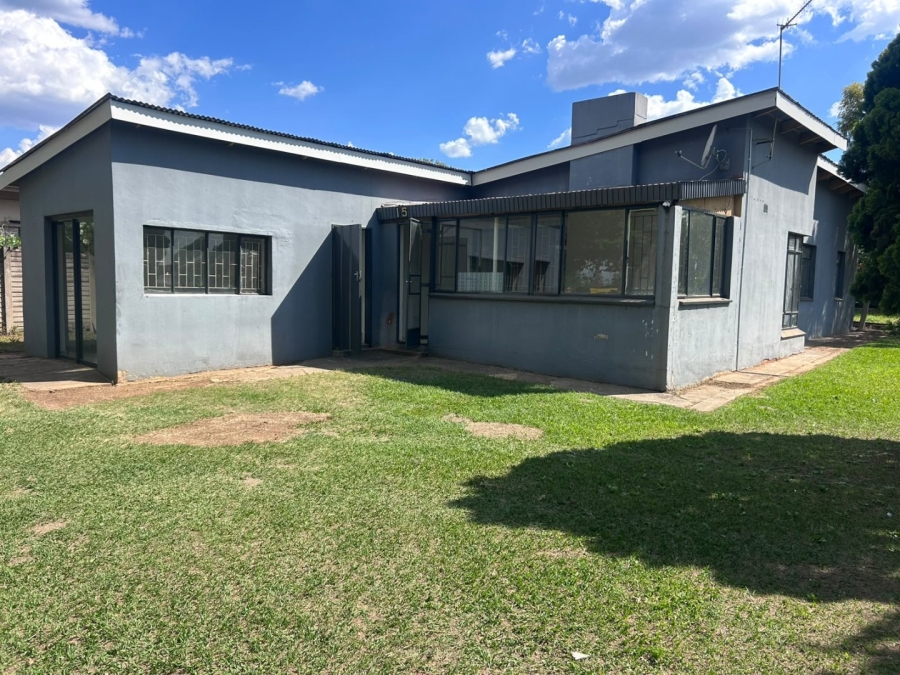To Let 3 Bedroom Property for Rent in Arborpark KwaZulu-Natal