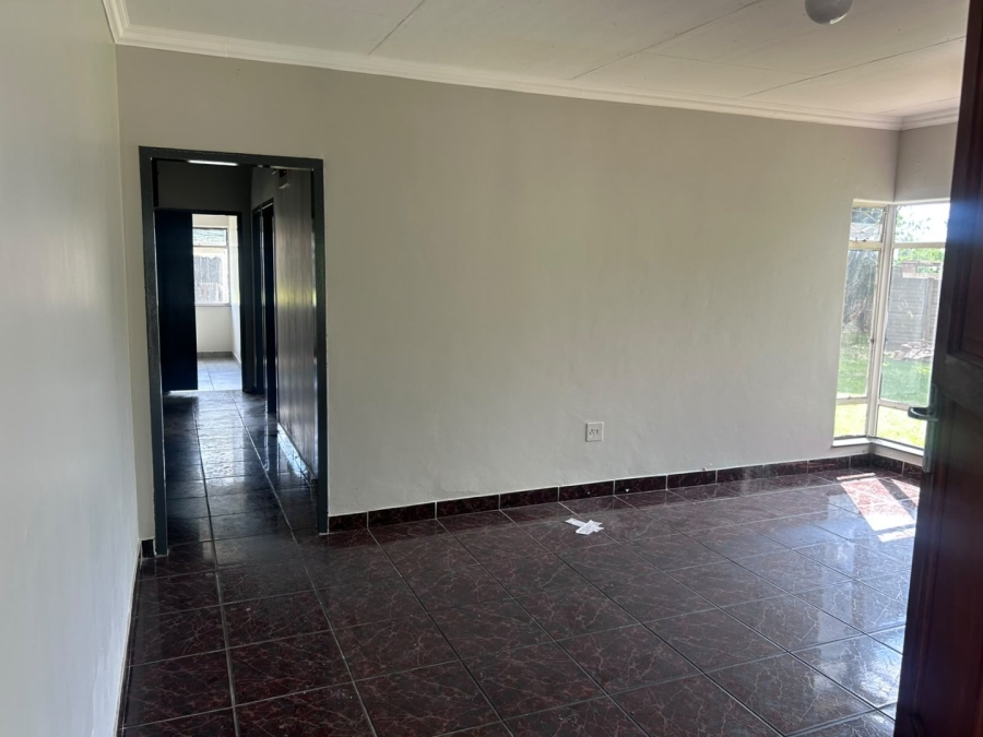 To Let 3 Bedroom Property for Rent in Arborpark KwaZulu-Natal