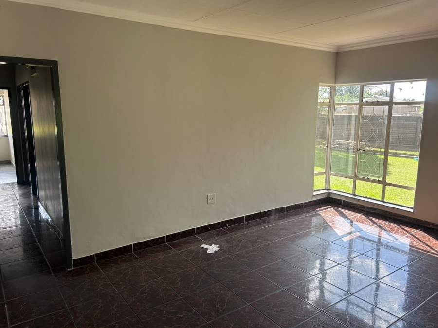To Let 3 Bedroom Property for Rent in Arborpark KwaZulu-Natal