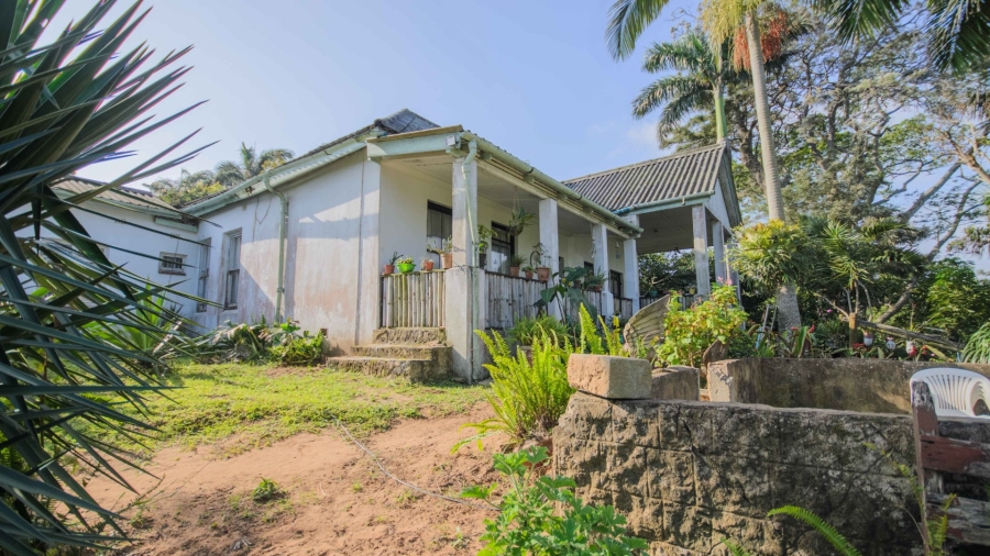 5 Bedroom Property for Sale in Umtentweni KwaZulu-Natal