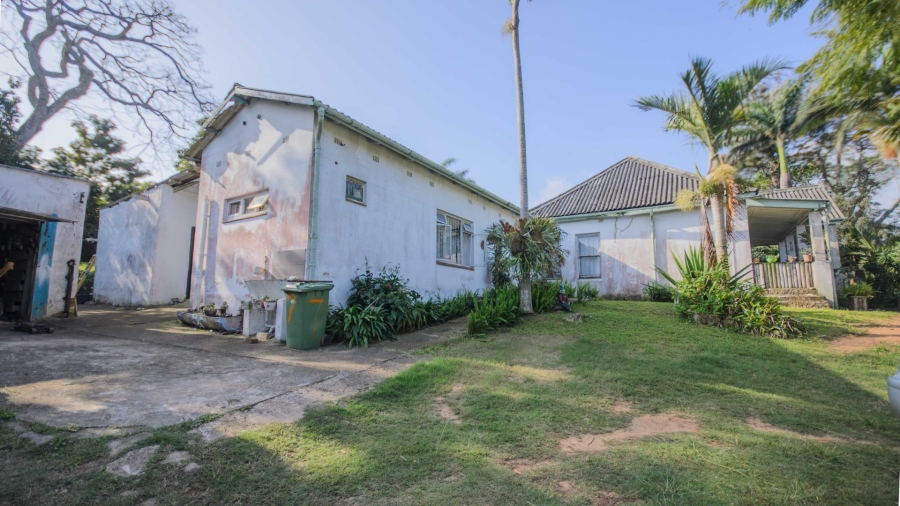 5 Bedroom Property for Sale in Umtentweni KwaZulu-Natal