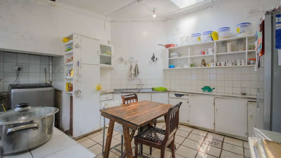 5 Bedroom Property for Sale in Umtentweni KwaZulu-Natal