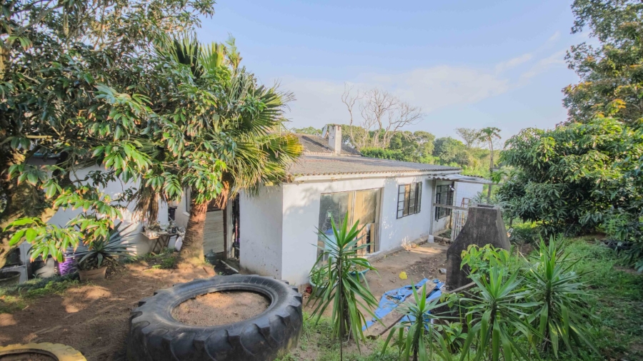 5 Bedroom Property for Sale in Umtentweni KwaZulu-Natal