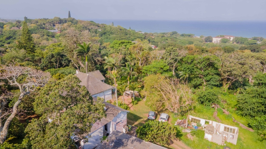 5 Bedroom Property for Sale in Umtentweni KwaZulu-Natal