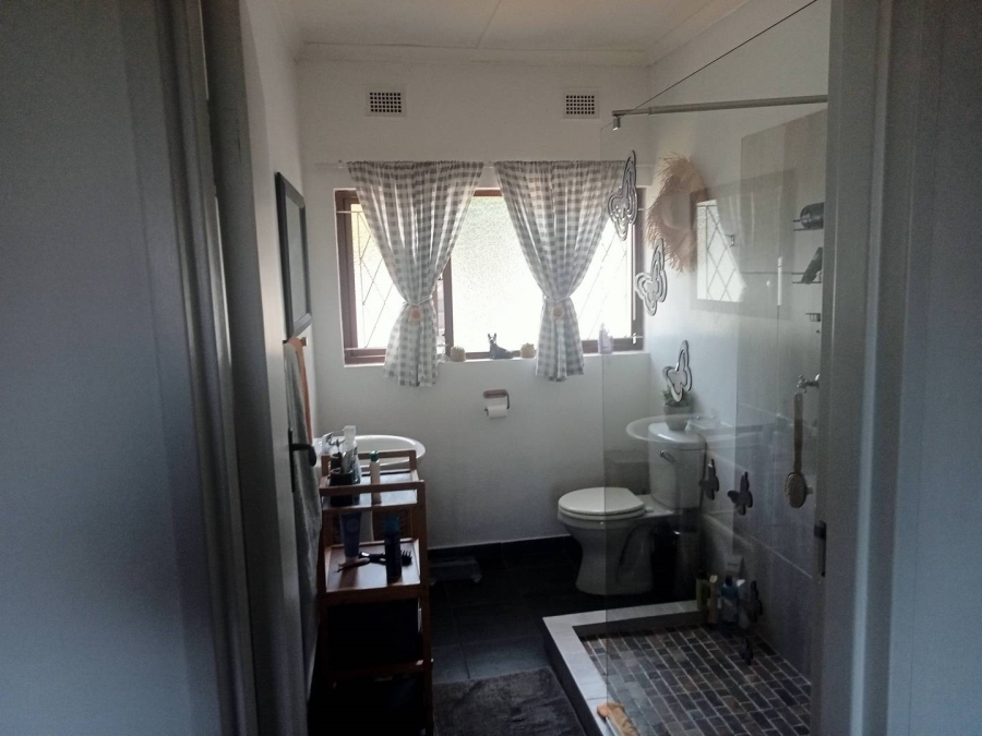 4 Bedroom Property for Sale in Shelly Beach KwaZulu-Natal