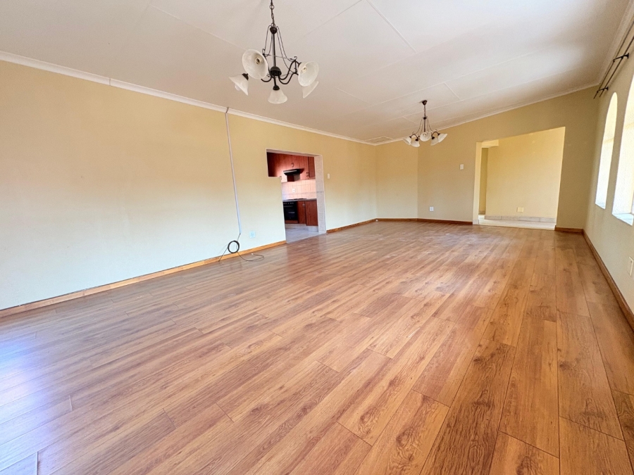 3 Bedroom Property for Sale in Aviary Hill KwaZulu-Natal