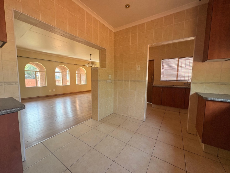 3 Bedroom Property for Sale in Aviary Hill KwaZulu-Natal
