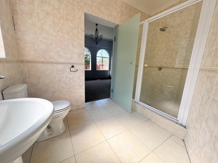 3 Bedroom Property for Sale in Aviary Hill KwaZulu-Natal