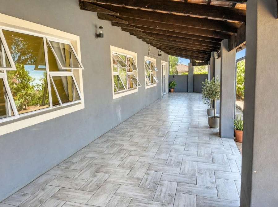 4 Bedroom Property for Sale in Meer En See KwaZulu-Natal
