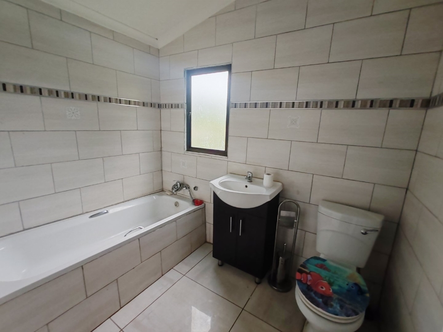 8 Bedroom Property for Sale in Byrne KwaZulu-Natal