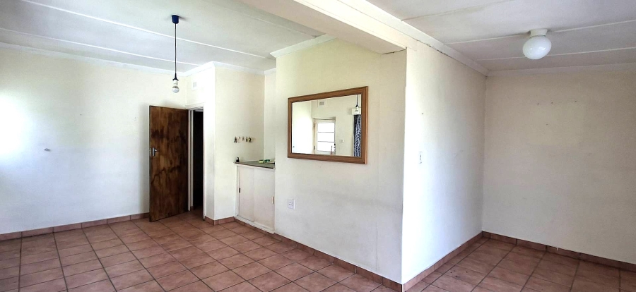 2 Bedroom Property for Sale in Uvongo KwaZulu-Natal