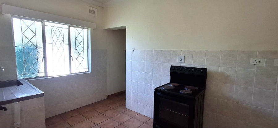 2 Bedroom Property for Sale in Uvongo KwaZulu-Natal