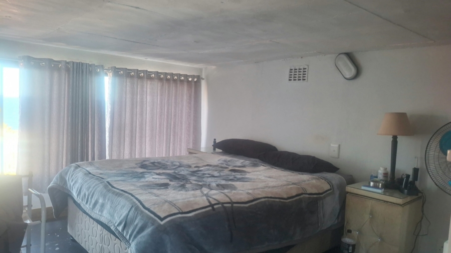 Bedroom Property for Sale in Brighton Beach KwaZulu-Natal