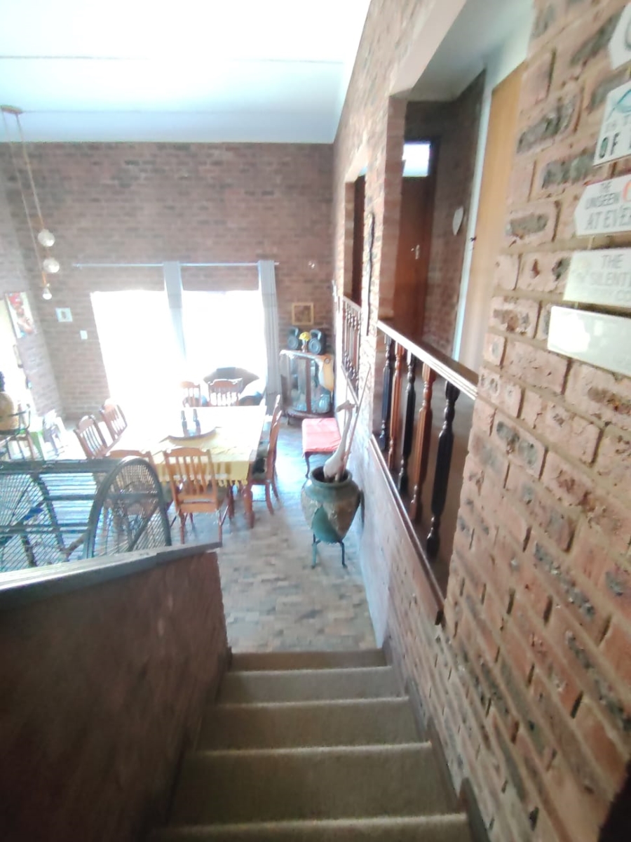 3 Bedroom Property for Sale in Ocean View KwaZulu-Natal