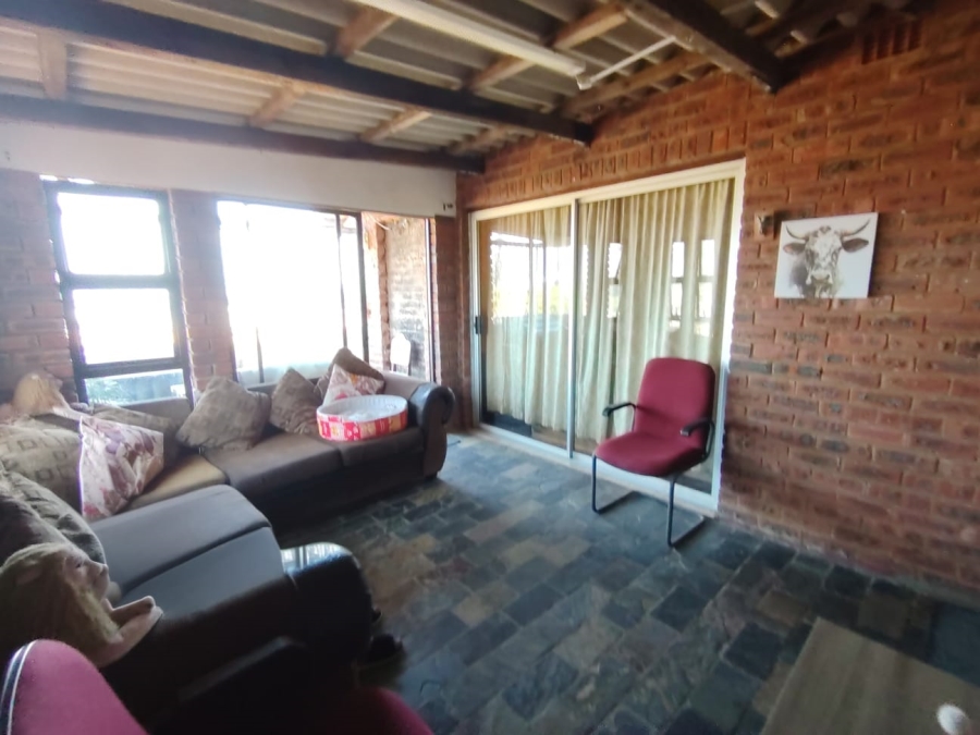3 Bedroom Property for Sale in Ocean View KwaZulu-Natal