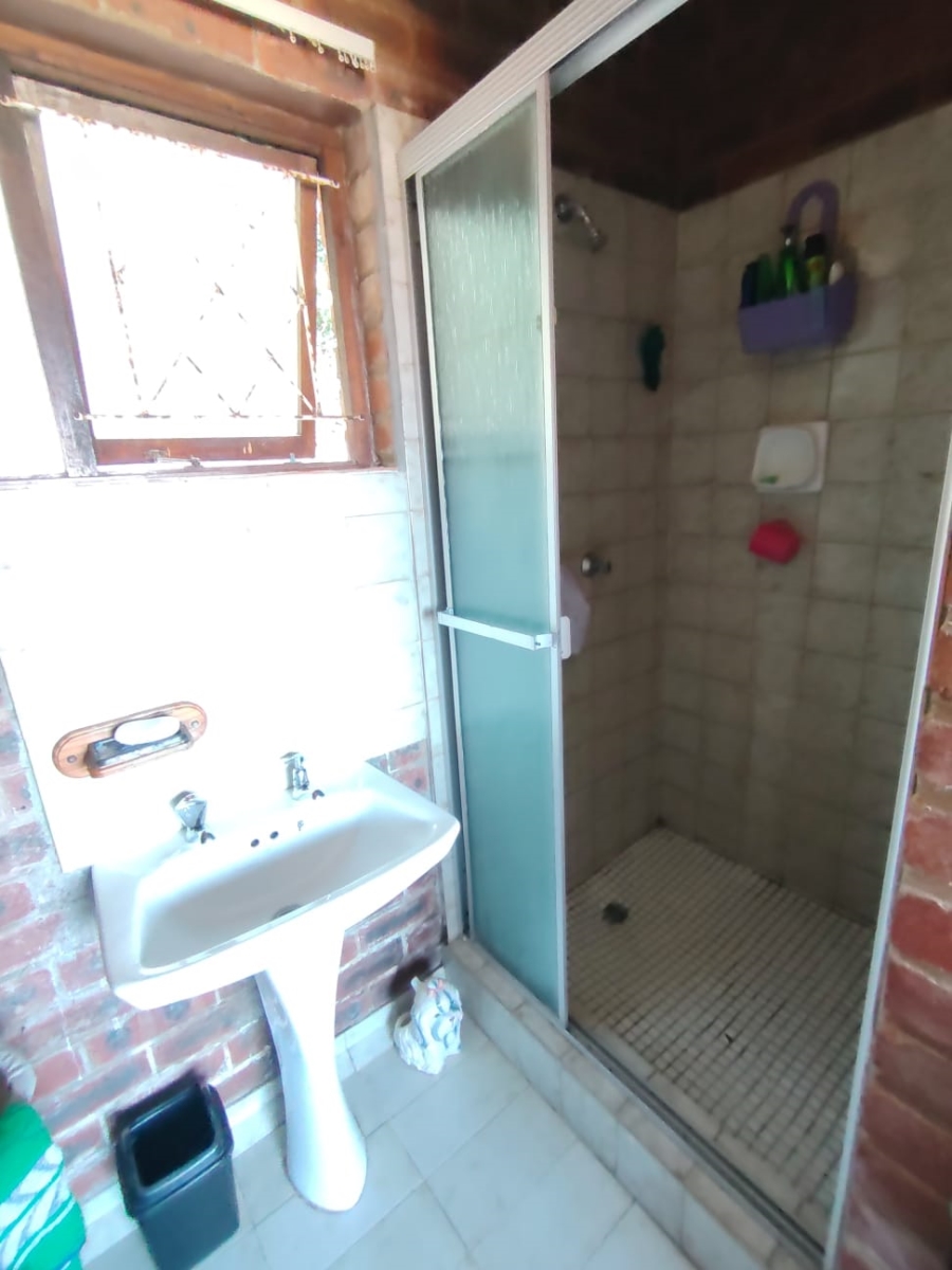 3 Bedroom Property for Sale in Ocean View KwaZulu-Natal