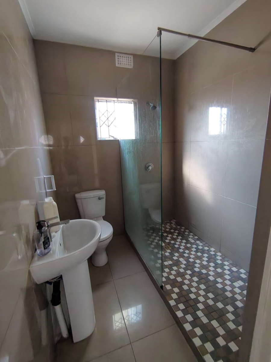 To Let 2 Bedroom Property for Rent in Merewent KwaZulu-Natal