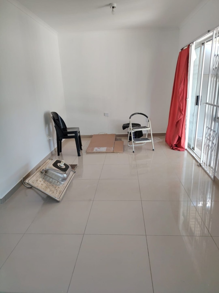 To Let 2 Bedroom Property for Rent in Merewent KwaZulu-Natal
