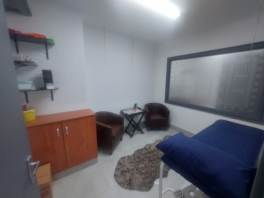 To Let Commercial Property for Rent in Umhlanga KwaZulu-Natal