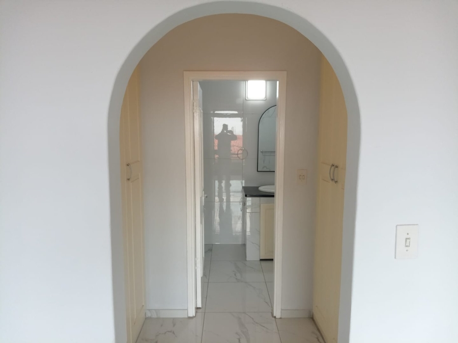 3 Bedroom Property for Sale in Uvongo Beach KwaZulu-Natal