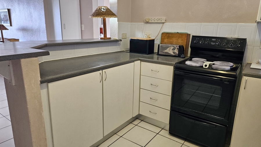 3 Bedroom Property for Sale in Uvongo KwaZulu-Natal