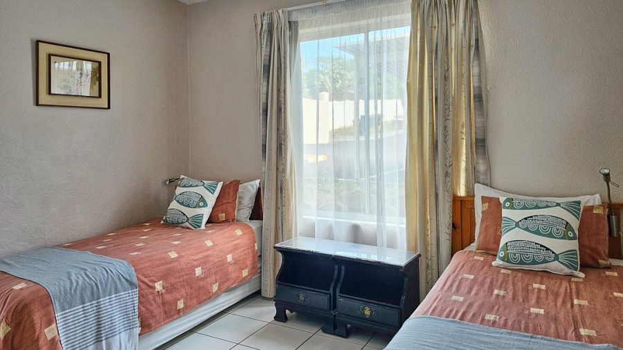 3 Bedroom Property for Sale in Uvongo KwaZulu-Natal