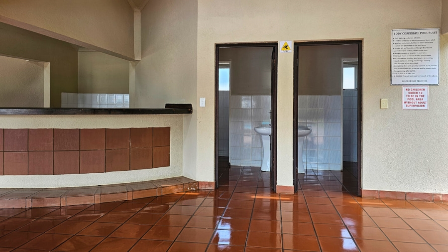 3 Bedroom Property for Sale in Uvongo KwaZulu-Natal