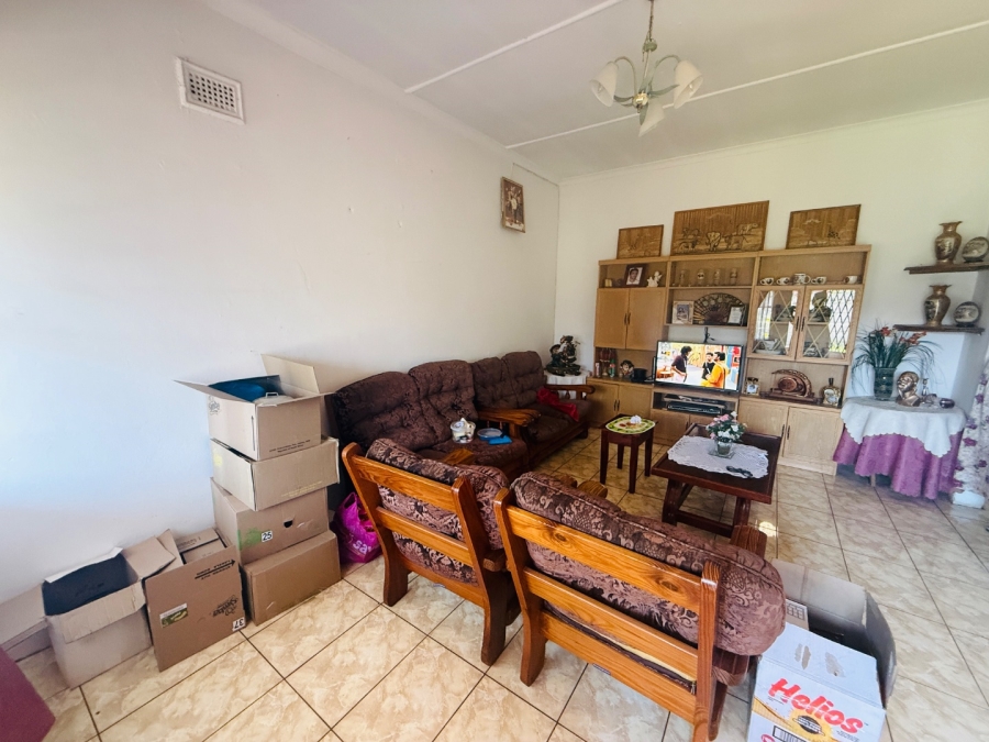 Bedroom Property for Sale in Raisethorpe KwaZulu-Natal