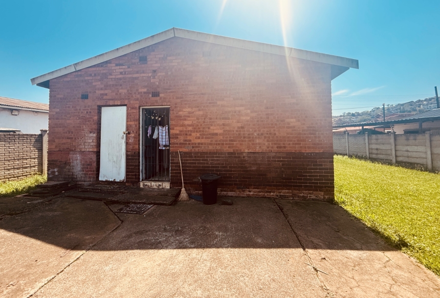  Bedroom Property for Sale in Raisethorpe KwaZulu-Natal