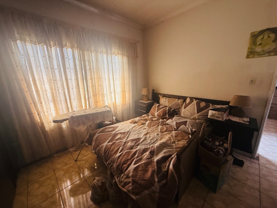 2 Bedroom Property for Sale in Raisethorpe KwaZulu-Natal