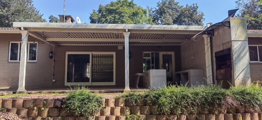 4 Bedroom Property for Sale in Kloof KwaZulu-Natal