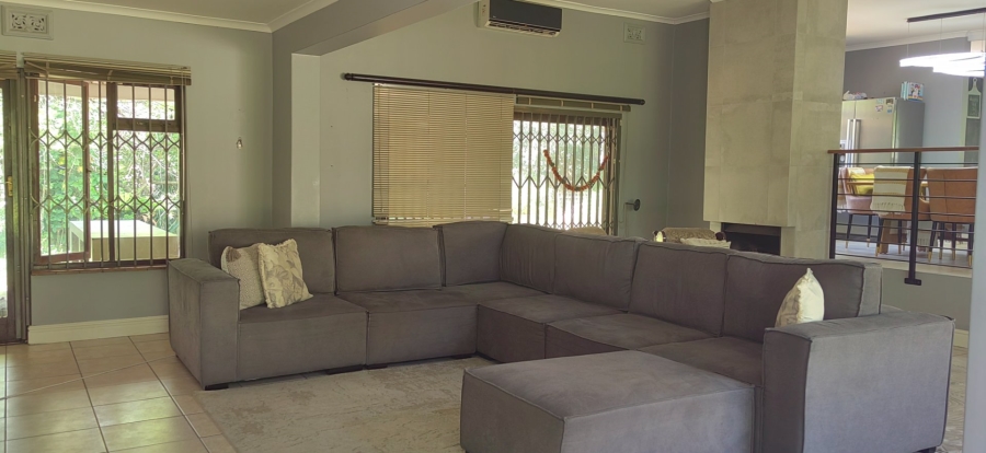 4 Bedroom Property for Sale in Kloof KwaZulu-Natal