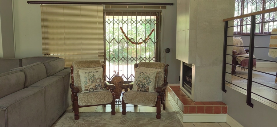 4 Bedroom Property for Sale in Kloof KwaZulu-Natal