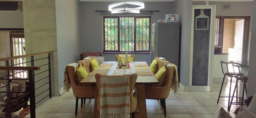 4 Bedroom Property for Sale in Kloof KwaZulu-Natal