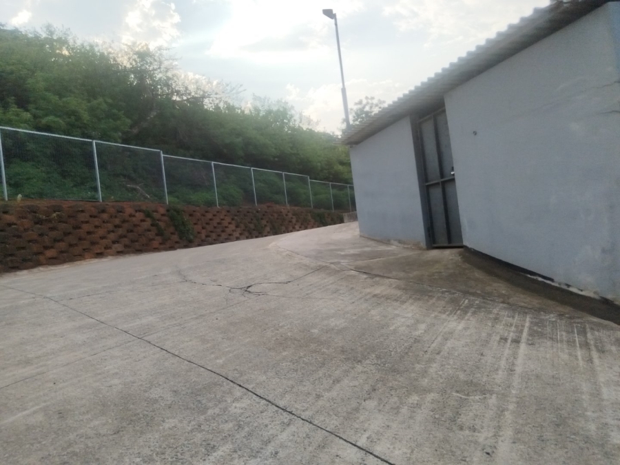 To Let Commercial Property for Rent in Westmead KwaZulu-Natal