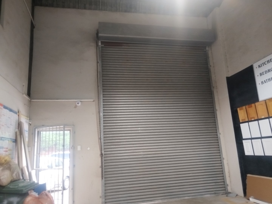 To Let Commercial Property for Rent in Westmead KwaZulu-Natal