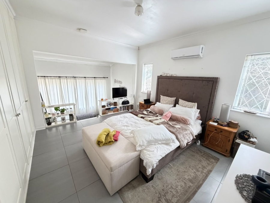 To Let 3 Bedroom Property for Rent in Kloof KwaZulu-Natal